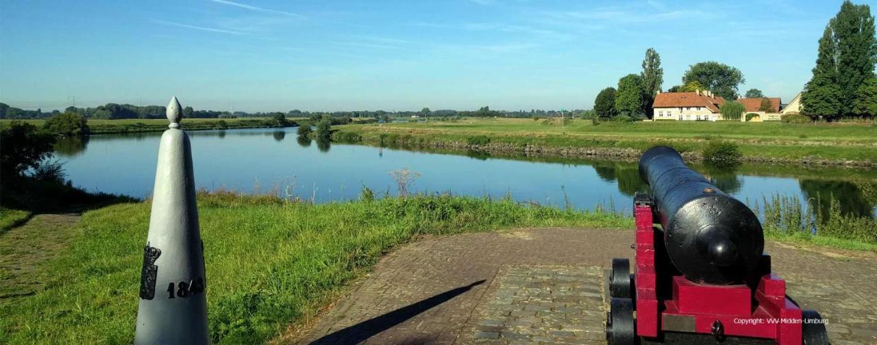 Stevensweert Chalet Or Apartment Nearby Roermond Outlet מראה חיצוני תמונה