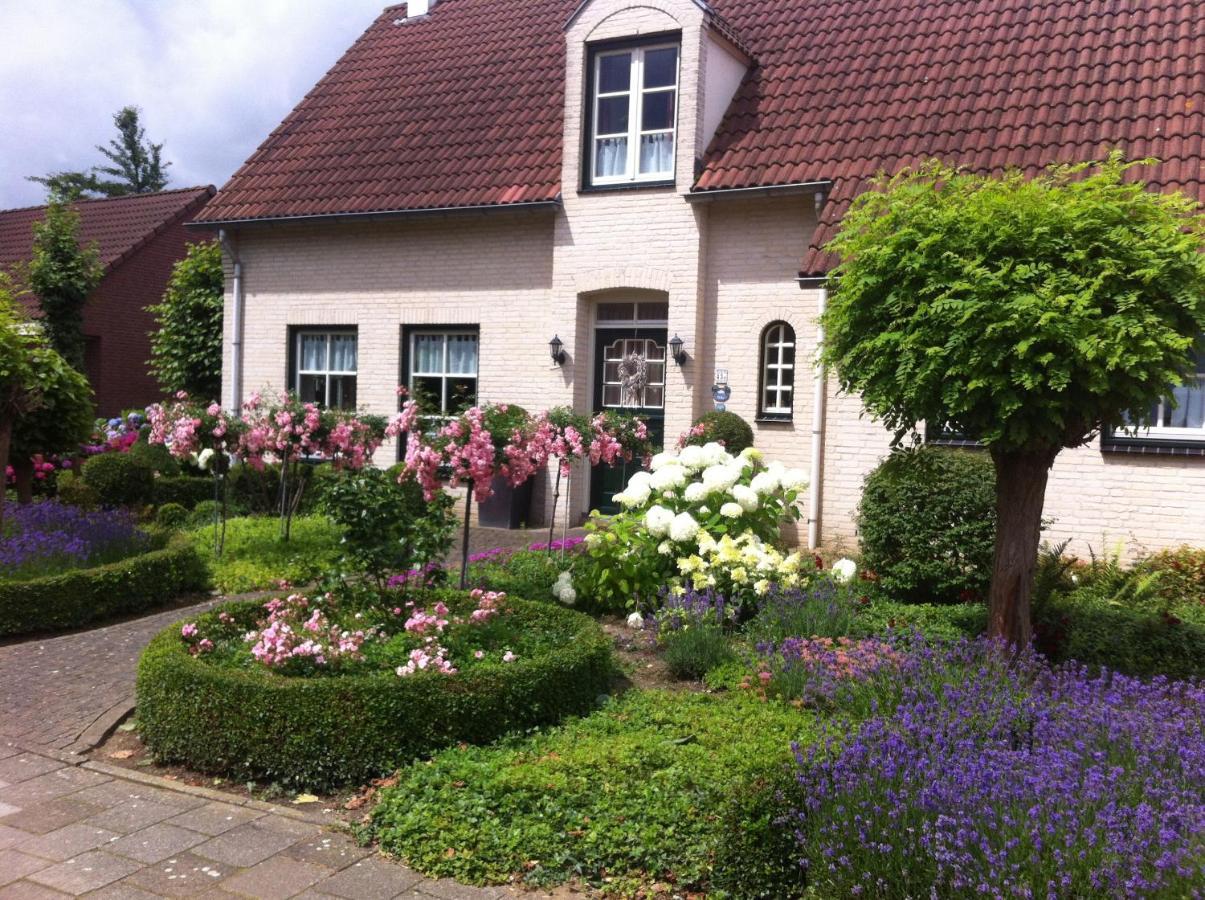 Stevensweert Chalet Or Apartment Nearby Roermond Outlet מראה חיצוני תמונה